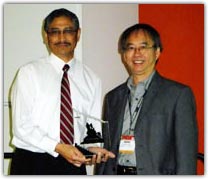 Shishpal Rawat receives Tensington Norgay award on behalf of Accellera Systems Initiative